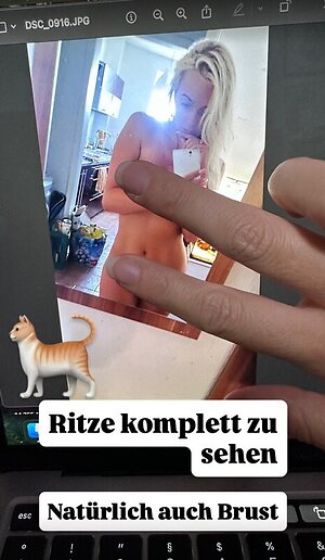 Sexy_Julia_Official leaked photo #7