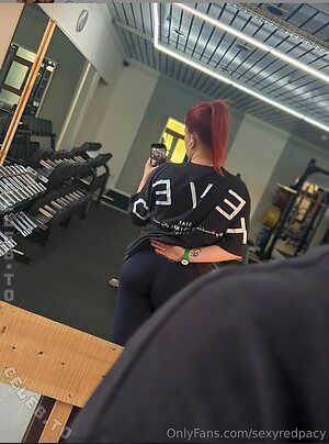 SexyRedPacy