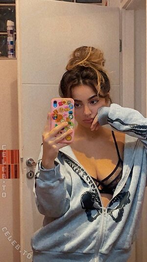 Shabenai Nude Leaked Photo #26