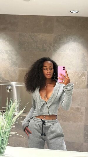 Shacarri Richardson leaked photo #24