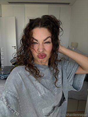 Shaiden Rogue Nude Leaked Photo #13