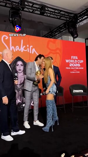 Shakira Hot leaked photo #39
