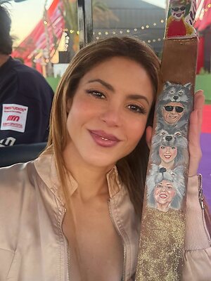 Shakira leaked photo #34