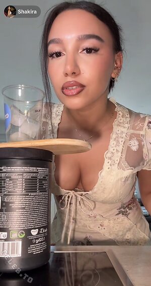 shakiravv photo