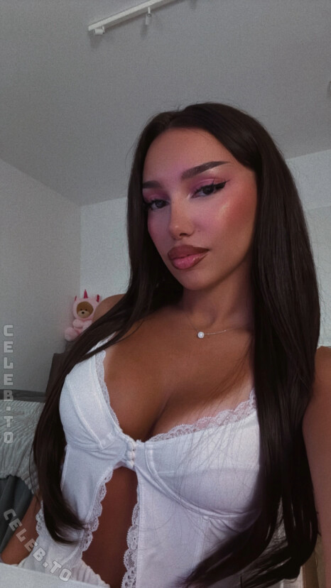 shakiravv photo