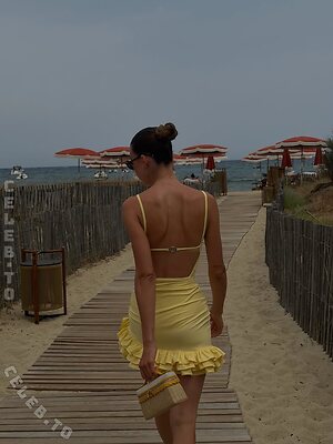 Shania Geiss photo