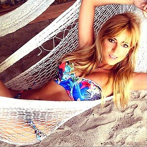 Shanik Aspe leaked photo #6