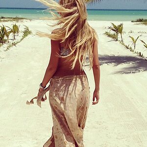 Shanik Aspe Nude Leaked Photo #52