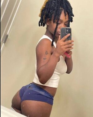 shantisexcc Nude Leaked Photo #2