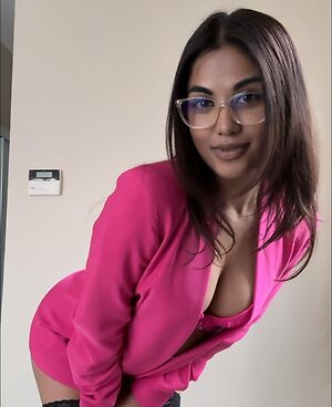 Sharen Cherise leaked photo #9