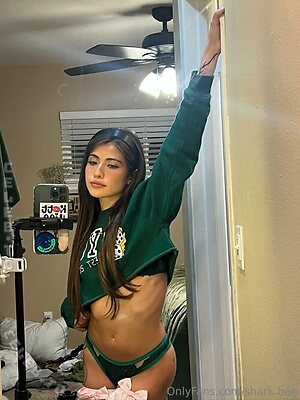 Shark Bae Nude Leaked Photo #12