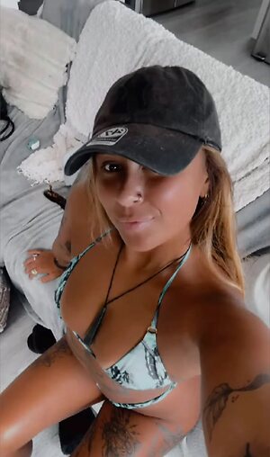 Sharnipaige_