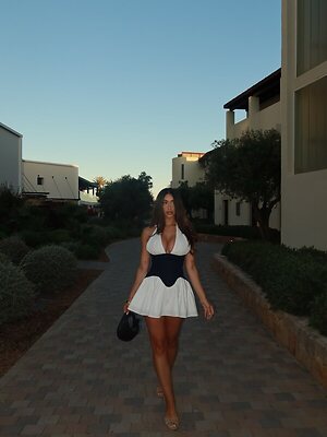 Shayna Senior leaked photo #3