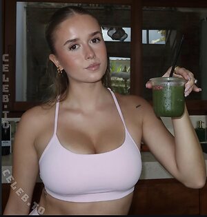 Sheila Gradascevic Nude Leaked Photo #4