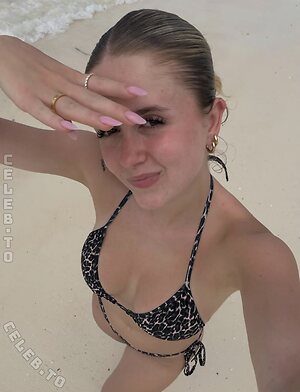 Sheila Gradascevic Nude Leaked Photo #8