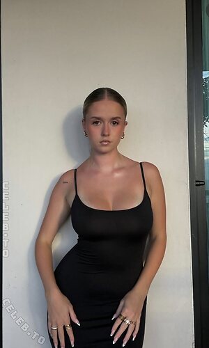 Sheila Gradascevic Nude Leaked Photo #11
