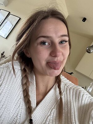 Shelley Thessyna leaked photo #187
