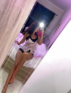 SherinStone Streamate leaked photo #3