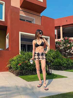Sherlyn Chopra in bikini leaked photo #2
