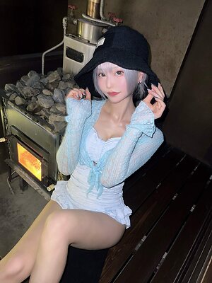 Shirayuki leaked photo #8