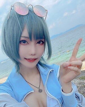 Shirayuki leaked photo #99