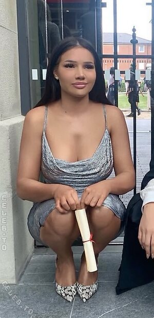 Shirin David Nude Leaked Photo #14