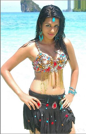 Shraddha Das leaked photo #5