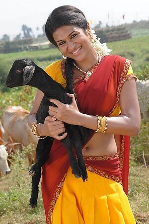 Shraddha Das leaked photo #7