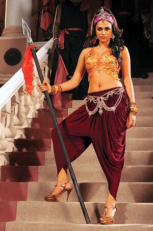 Shraddha Das leaked photo #13