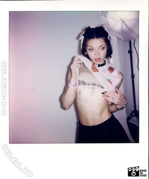 shrooms_q Nude Leaked Photo #14