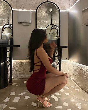 Shruti Arora leaked photo #11