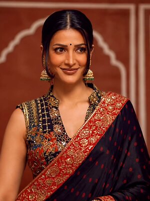 Shruti Haasan leaked photo #10