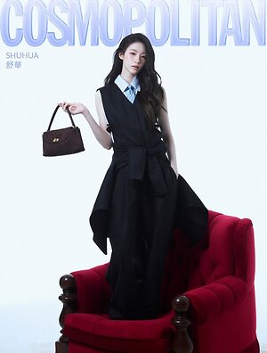 Shuhua -IDLE) [i-dle] leaked photo #5