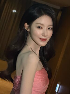 Shuhua -IDLE) [i-dle] leaked photo #33