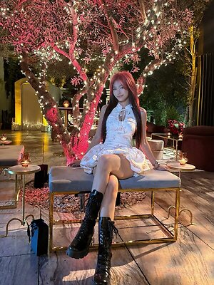 Shulun C. leaked photo #3
