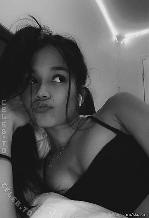 Sia ASMR Nude Leaked Photo #20