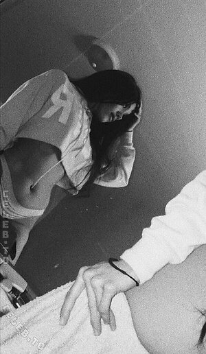 Sia ASMR Nude Leaked Photo #26