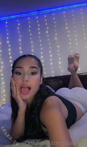 Sia ASMR Nude Leaked Photo #58