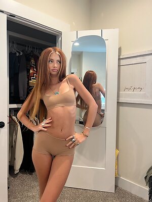 Sicily Rose leaked photo #360