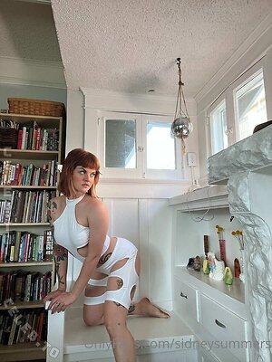 Sidney Summers Nude Leaked Photo #49