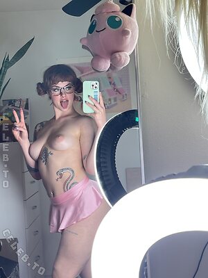 Sidney Summers Nude Leaked Photo #577