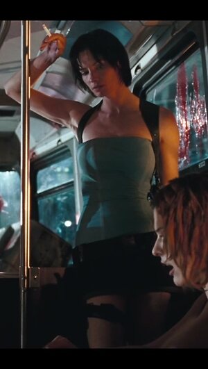 Sienna Guillory leaked photo #3