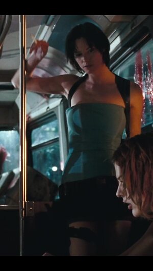 Sienna Guillory leaked photo #6