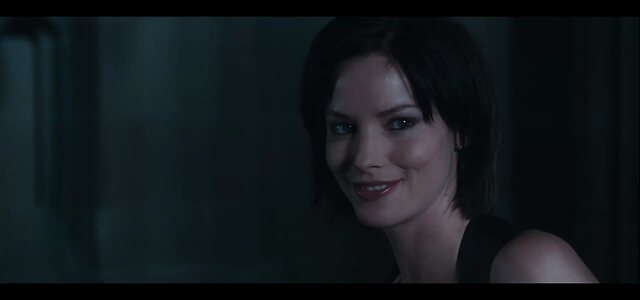 Sienna Guillory leaked photo #13