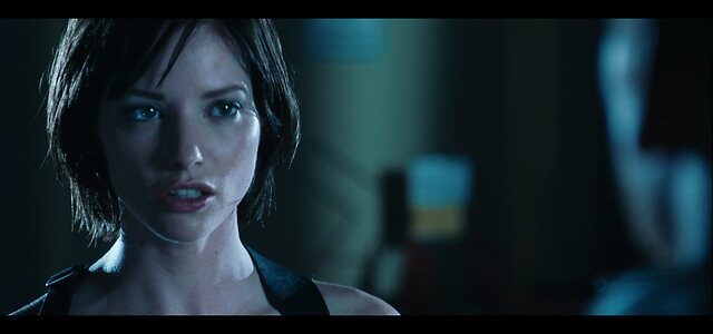 Sienna Guillory leaked photo #19