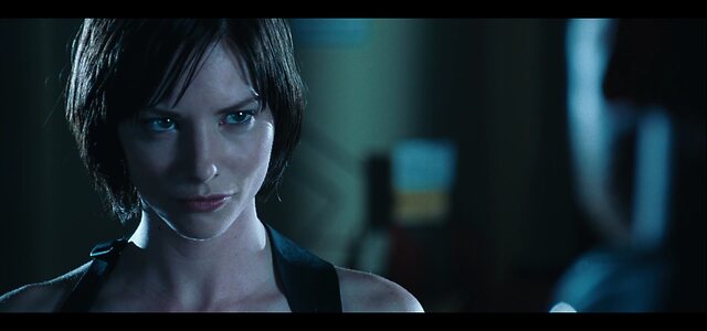 Sienna Guillory leaked photo #21