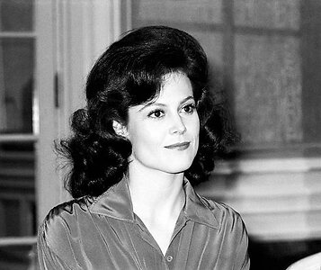 Sigourney Weaver Nude Leaked Photo #18