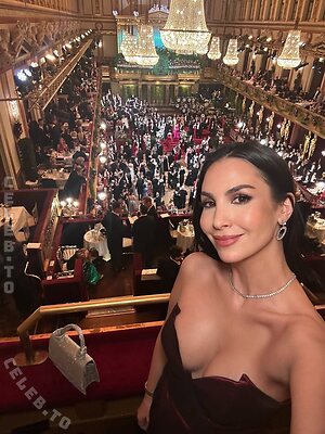 Sila Sahin-Radlinger Nude Leaked Photo #4