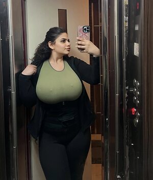 Silentnnova Nude Leaked Photo #18