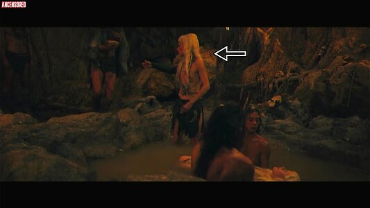 Silvia Calderoni leaked photo #26
